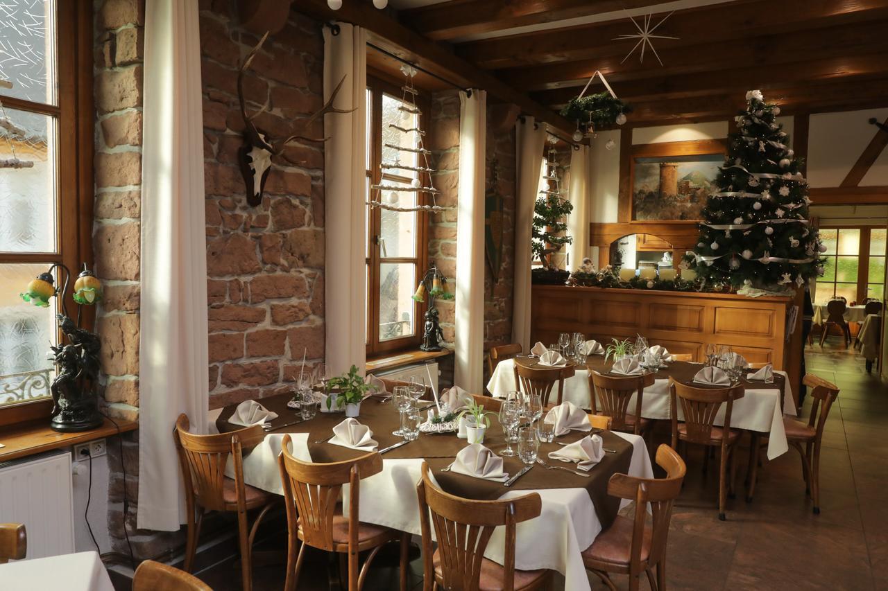 ריביווילה Hotel Restaurant 3 Chateaux מראה חיצוני תמונה